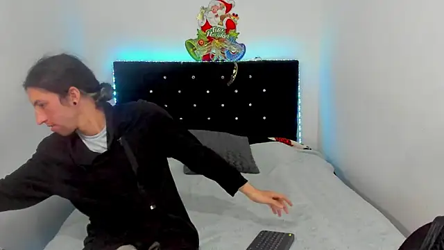 Snapshot of shelby__hotshoww chatting on 18, 12, 2024 shelby hotshoww online show from 18, 12, 2024