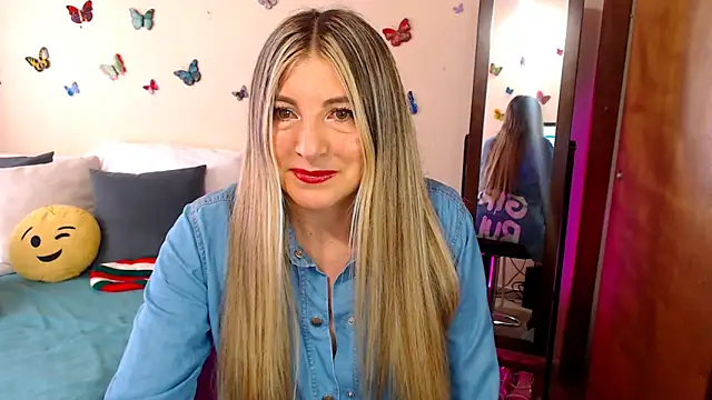 Jolie-Mature online show from 17, 10, 2025