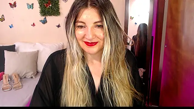 Jolie-Mature online show from 7, 4, 2026