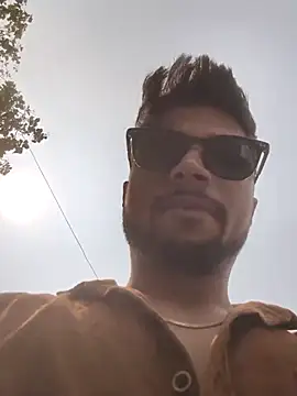 Snapshot of _IRRESISTIBLE_ chatting on 10, 3, 2026 IRRESISTIBLE online show from 10, 3, 2026