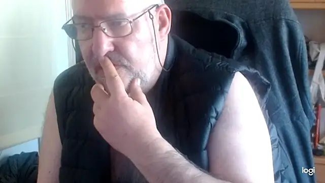 Snapshot of trasnodoluar chatting on 19, 4, 2026 trasnodoluar online show from 19, 4, 2026