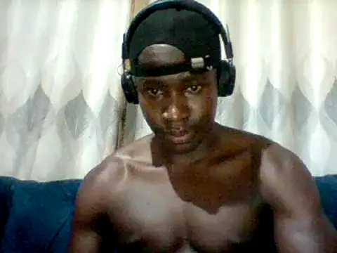 Snapshot of mclntz_bbc chatting on 21, 4, 2026 mclntz bbc online show from 21, 4, 2026