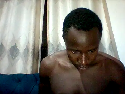 Snapshot of mclntz_bbc chatting on 4, 5, 2026 mclntz bbc online show from 4, 5, 2026