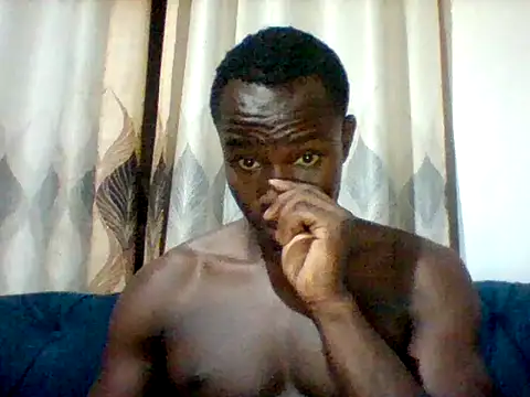 Snapshot of mclntz_bbc chatting on 5, 5, 2026 mclntz bbc online show from 5, 5, 2026