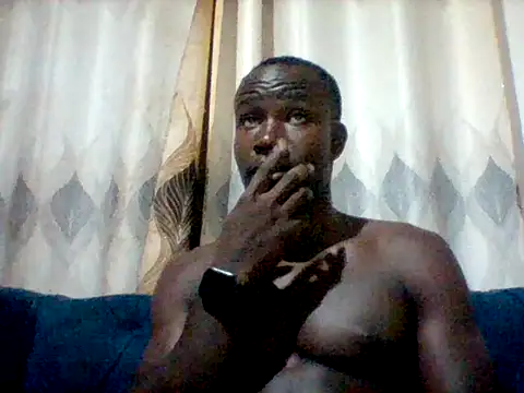 Snapshot of mclntz_bbc chatting on 19, 5, 2026 mclntz bbc online show from 19, 5, 2026