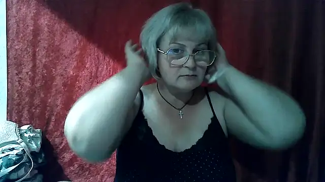 Snapshot of Gina_Marlyn chatting on 2, 6, 2026 Gina Marlyn online show from 2, 6, 2026