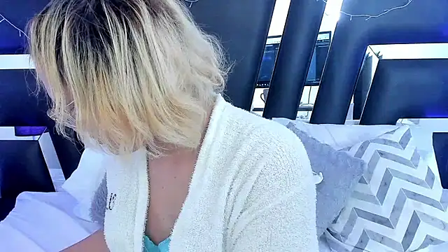 katya kozlov online show from 24, 2, 2025