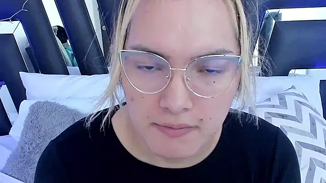 katya kozlov online show from 25, 2, 2025