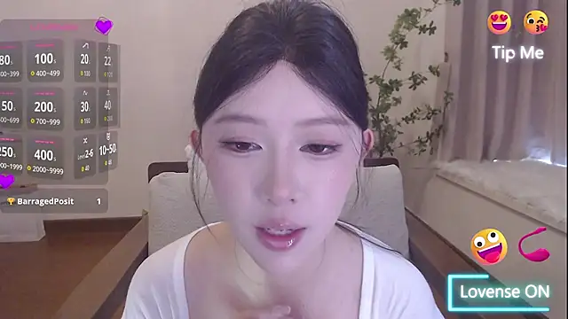 Snapshot of Meet_q chatting on 24, 6, 2026 Meet q online show from 24, 6, 2026