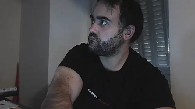 Snapshot of colalba12 chatting on 13, 12, 2024 colalba12 online show from 13, 12, 2024