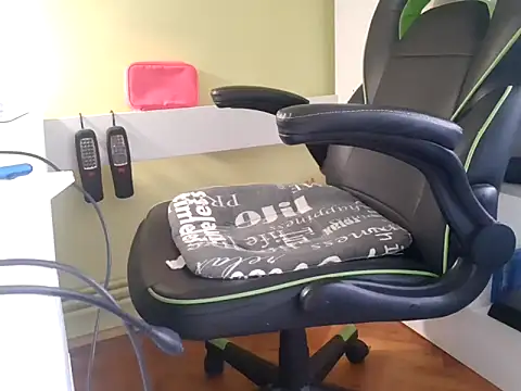 feathersify online show from 24, 9, 2025