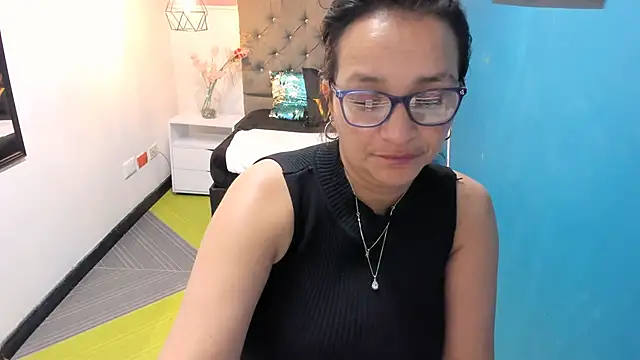 MarilynMiilf  online show from 13, 12, 2024