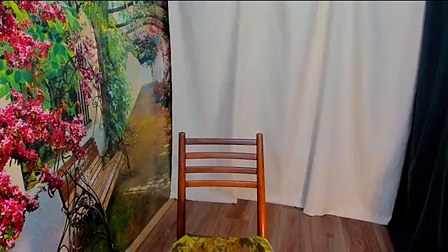 Snapshot of I-JUST-I chatting on 26, 12, 2024 I-JUST-I online show from 26, 12, 2024