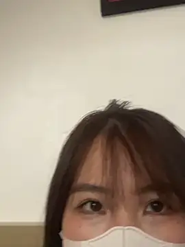 Snapshot of Onee-Chew chatting on 19, 4, 2026 Onee-Chew online show from 19, 4, 2026