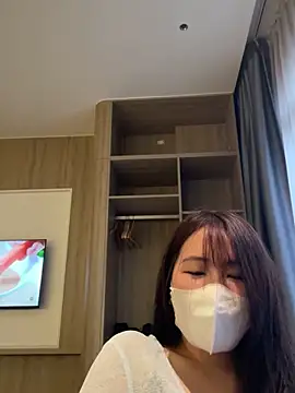 Snapshot of Onee-Chew chatting on 10, 5, 2026 Onee-Chew online show from 10, 5, 2026