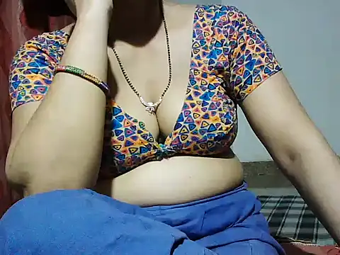 Snapshot of RukminiNew chatting on 6, 7, 2026 RukminiNew online show from 6, 7, 2026