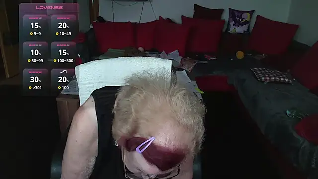 HeisseomaOriginal online show from 29, 9, 2025