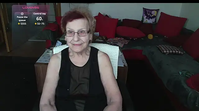 HeisseomaOriginal online show from 31, 10, 2025