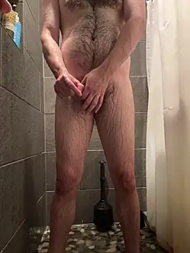 Snapshot of Lewdguy14 chatting on 12, 6, 2026 Lewdguy14 online show from 12, 6, 2026