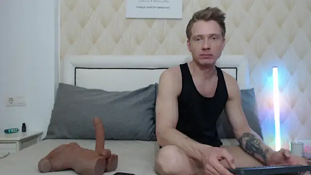 Snapshot of redheadxxl chatting on 22, 3, 2026 redheadxxl online show from 22, 3, 2026