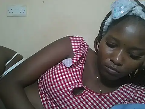 Snapshot of sexyjanett chatting on 11, 10, 2025 sexyjanett online show from 11, 10, 2025