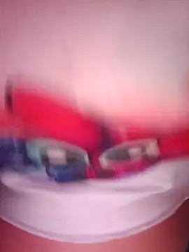 ValeriaSantos- online show from 10, 10, 2025