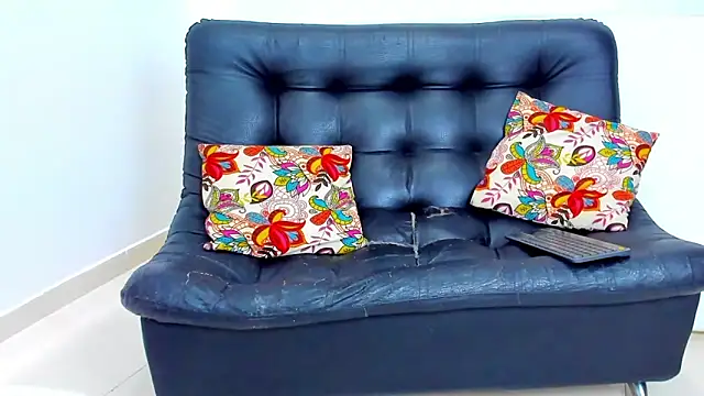 AlfredWalker online show from 8, 10, 2025