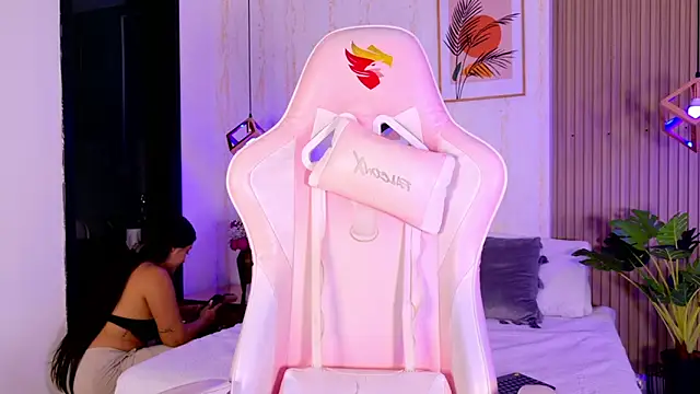 CameronCollins  online show from 17, 2, 2026