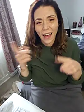 Ellie-L-Elizabeth online show from 15, 3, 2026