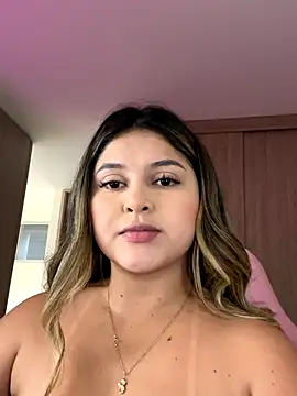 lunablossom  online show from 11, 11, 2025