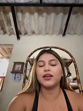 lunablossom  online show from 31, 3, 2026