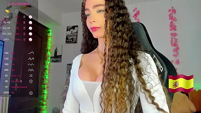 gabrielatafur  online show from 9, 11, 2025