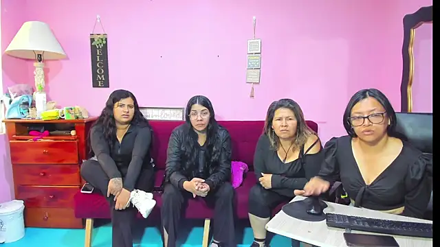 lesbiancuple online show from 14, 11, 2025