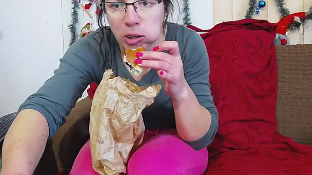 SquirtyMellissaLabia online show from 14, 1, 2026