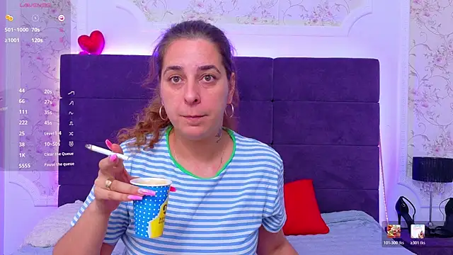 Snapshot of KarinaNoir chatting on 22, 6, 2026 KarinaNoir online show from 22, 6, 2026