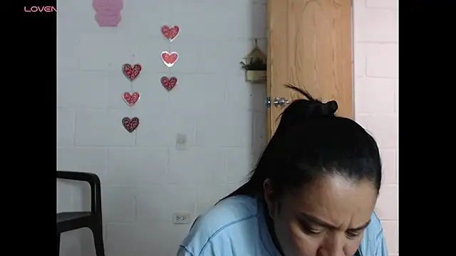 Snapshot of Dulce_Anita chatting on 25, 6, 2026 Dulce Anita online show from 25, 6, 2026