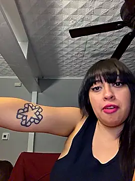 AriannaPena online show from 8, 11, 2025