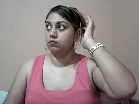 bellachow10 online show from 22, 12, 2025