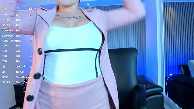 kimbrownn online show from 5, 12, 2025