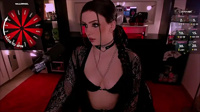 SofiRusselle online show from 31, 10, 2025