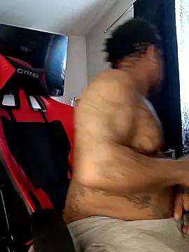 Snapshot of yellowwetfox chatting on 22, 12, 2024 yellowwetfox online show from 22, 12, 2024