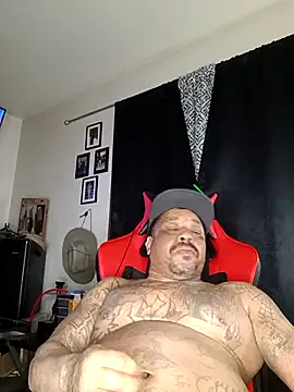 Snapshot of yellowwetfox chatting on 28, 2, 2025 yellowwetfox online show from 28, 2, 2025