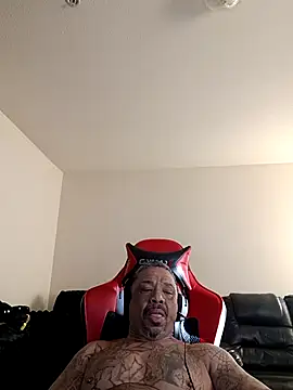 Snapshot of yellowwetfox chatting on 20, 3, 2026 yellowwetfox online show from 20, 3, 2026