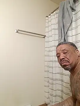 Snapshot of yellowwetfox chatting on 28, 3, 2026 yellowwetfox online show from 28, 3, 2026