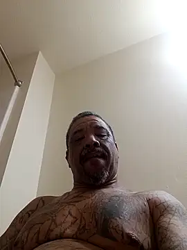 Snapshot of yellowwetfox chatting on 10, 4, 2026 yellowwetfox online show from 10, 4, 2026