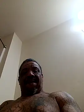 Snapshot of yellowwetfox chatting on 12, 4, 2026 yellowwetfox online show from 12, 4, 2026