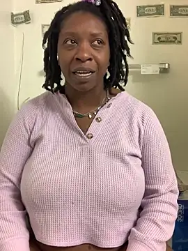 Snapshot of markquanna chatting on 5, 6, 2026 markquanna online show from 5, 6, 2026