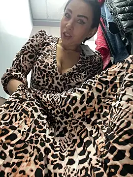 Snapshot of CrazzyChicks chatting on 22, 3, 2025 CrazzyChicks online show from 22, 3, 2025