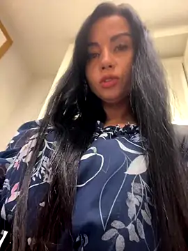 Snapshot of CrazzyChicks chatting on 27, 9, 2025 CrazzyChicks online show from 27, 9, 2025