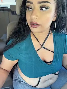 Snapshot of CarmelaAnthony chatting on 30, 4, 2026 CarmelaAnthony online show from 30, 4, 2026